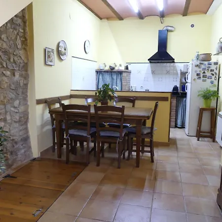 Holiday home Cal Pedrellar Colldejou